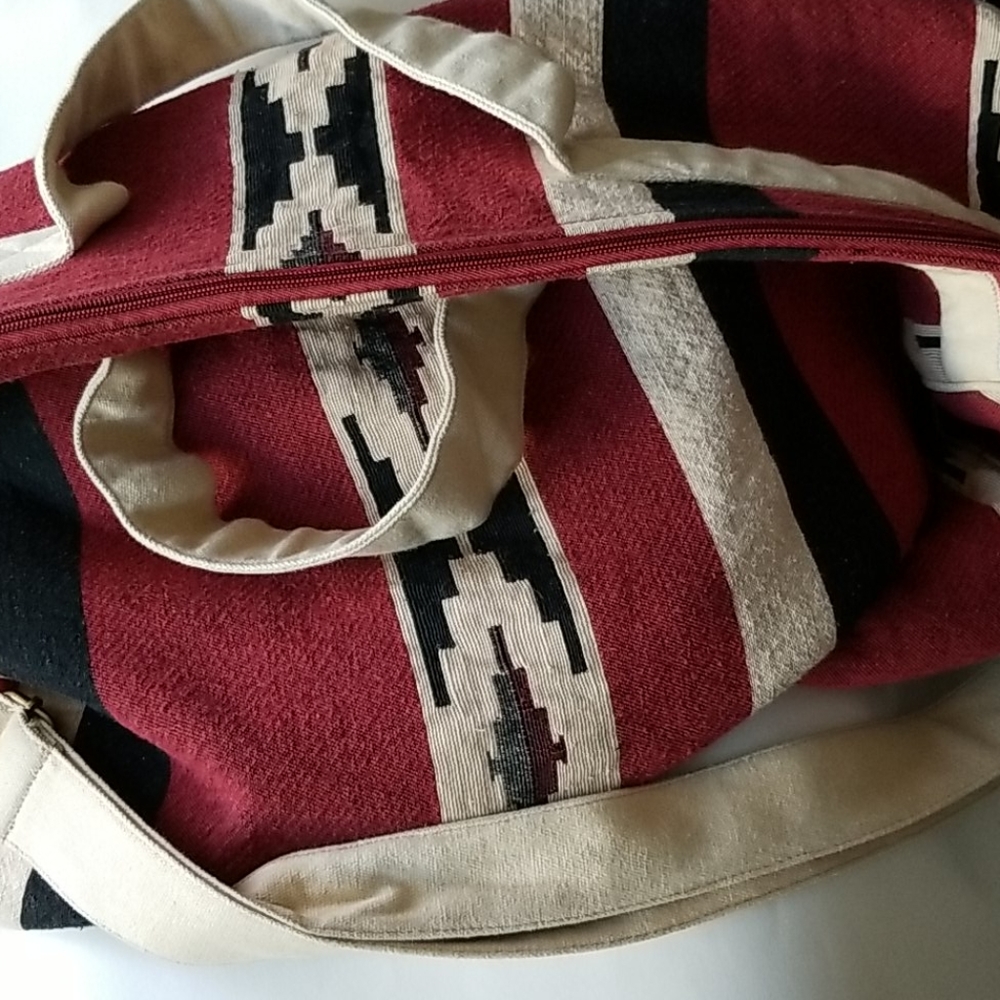 Forever 21 Geometric Red Western White Chevron Design Canvas Large Duffle Bag